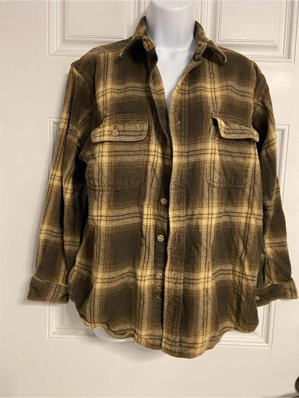 FIELD & STREAM Brown Buffalo Plaid Flannel Shirt/CHORE Jacket